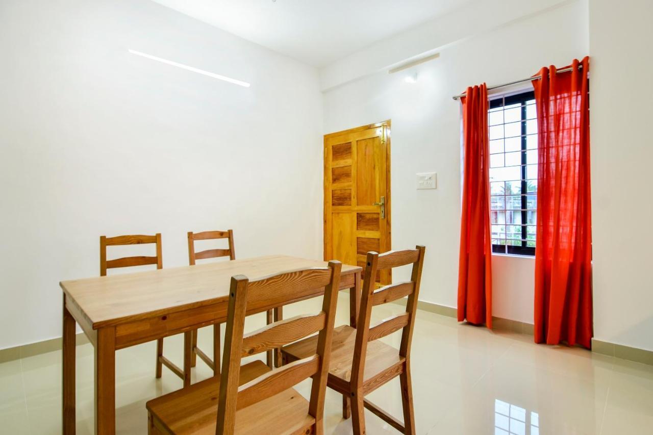 Oyo Home 81801 Akash Villa Trippapur Exterior photo